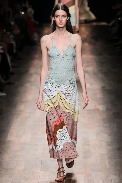 Look 34